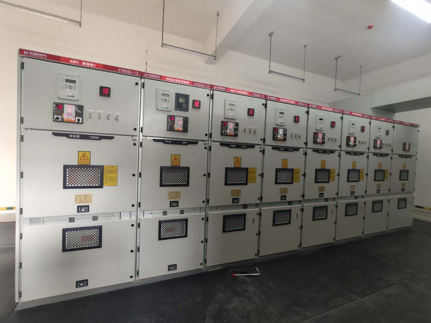 Kyn28a-12高壓開關(guān)柜 湖北中盛電氣在大興安嶺的優(yōu)質(zhì)代理服務(wù)